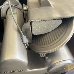 Hobart slicer
