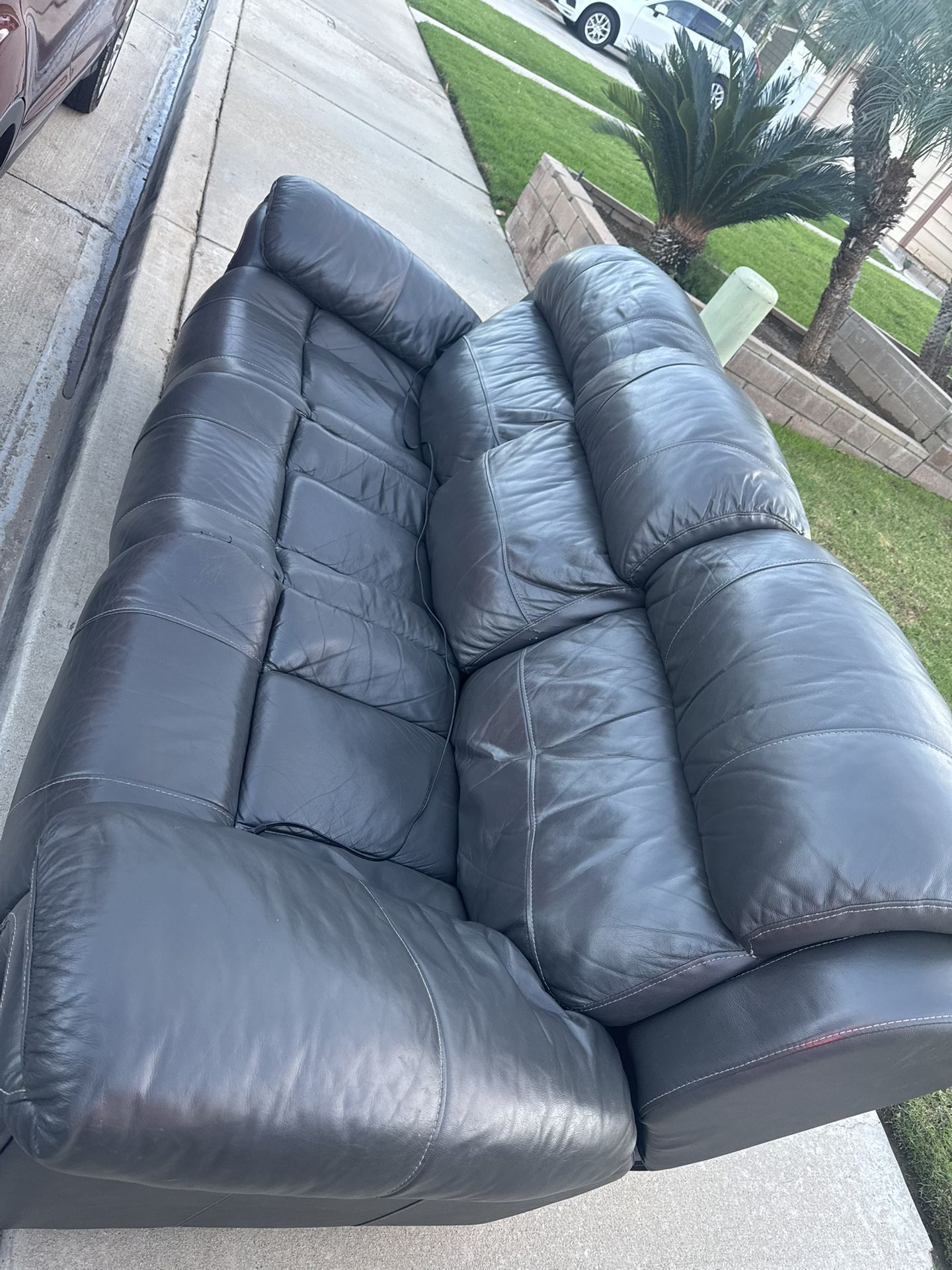 Reclining Leather Sofa 