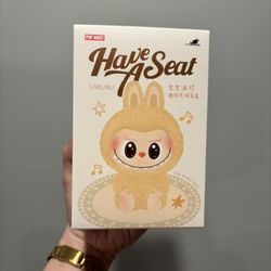 Labubu Have A Seat QUQU