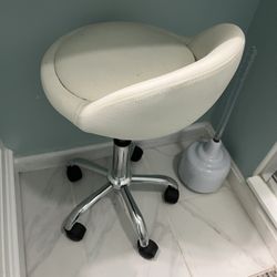 Make up chair