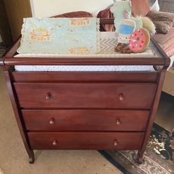 MDB Australian Oak Baby Changing Table + Dresser! Very nice! $400 OBO