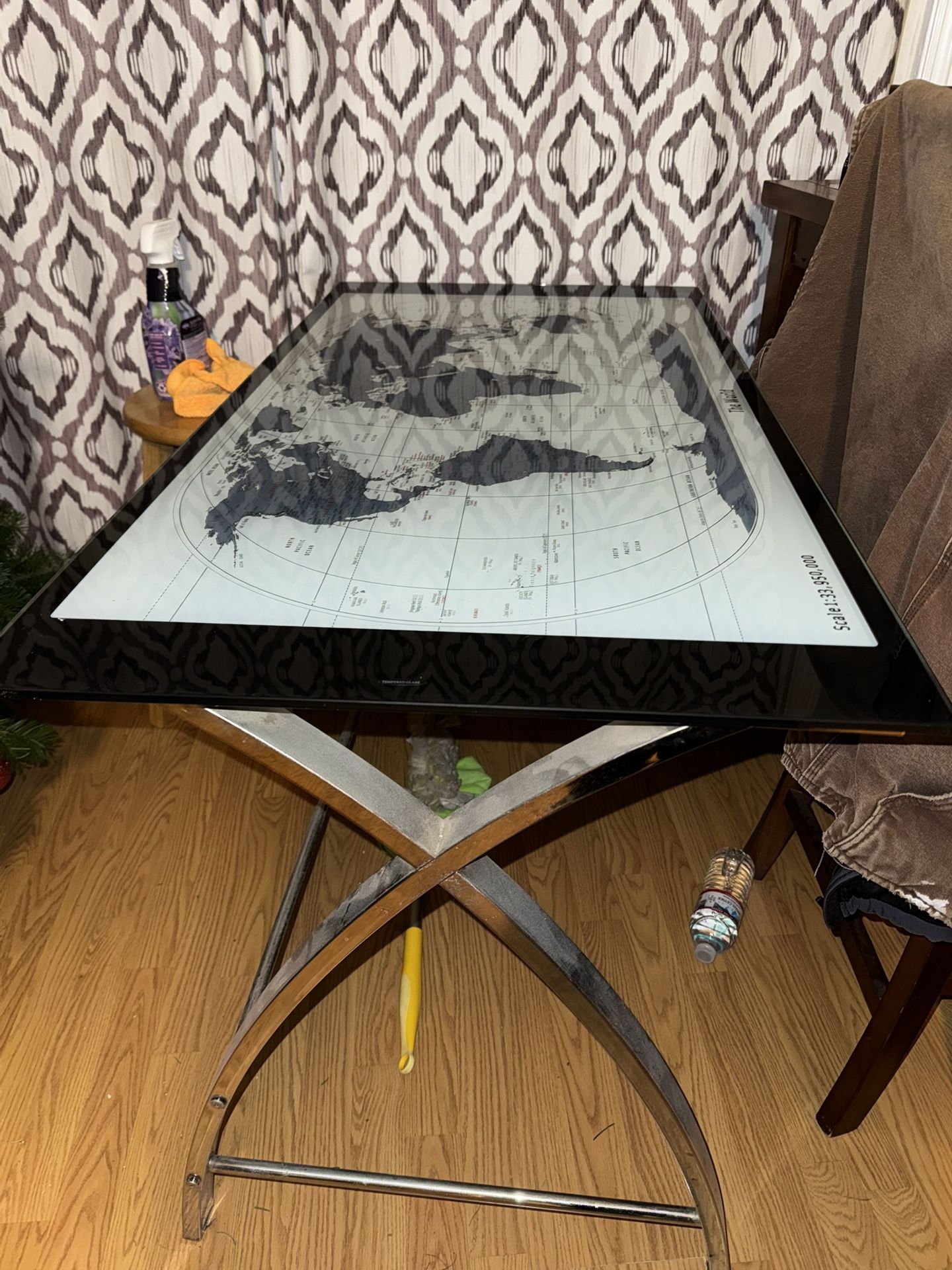 Glass Table “whole World”