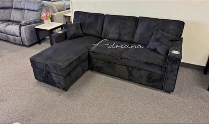 Gorgeous‼️2-Pc Corduroy Sectional Sofa With Storage, Pullout Bed, And USB Port