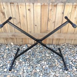 On Stage Keyboard Stand