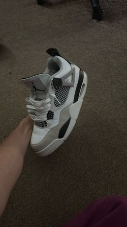 Jordan 4