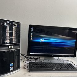 Hp Computer 🖥️ (monitor, mouse,keyboard, input cords) 