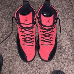 JORDAN 12 INFRARED/BLACK SIZE 10.5