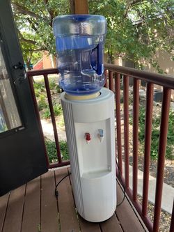Water Dispenser