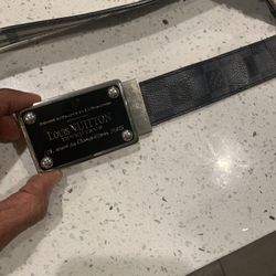 Navy blue Louis Vuitton Belt