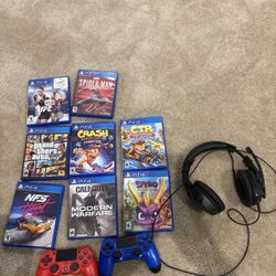 8 PS4 games, 2 PS4 controllers, and a HyperX stinger Gaming Headset