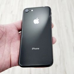 64GB Unlocked iPhone 8 Excellent Condition | Works With All Carriers 