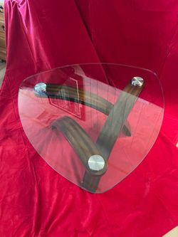 Magnussen Allure Pie Shaped Cocktail table