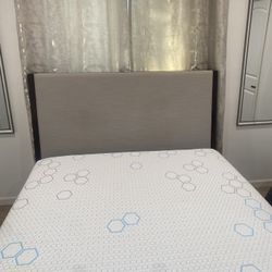 Bed With Mattress