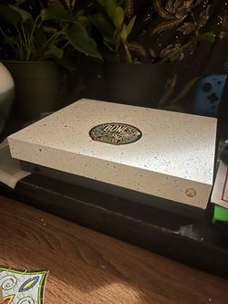 Xbox One X 2K Hyperspace edition