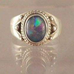 Gorgeous Vintage Ethiopian? Opal Sterling Silver Ring Size 6.5