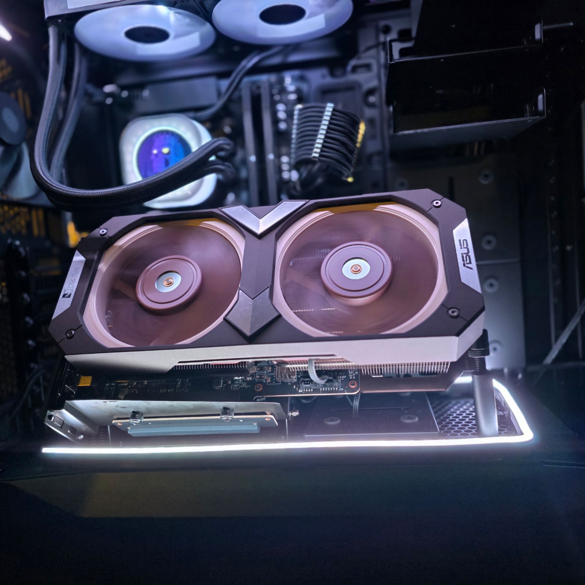 4080 super Asus x noctua model