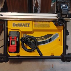 Like new/ $300  FIRM !!!  No less  EXCELLENT CONDITION 