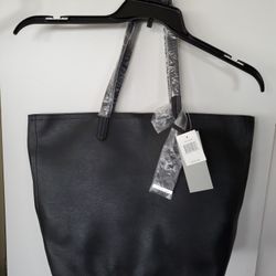 New Kenneth Cole Black Tote Bag With Tags