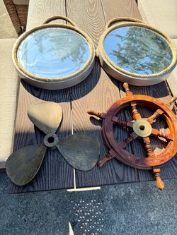 Nautical Decor Set – Ship Wheel, Propeller, and Rope Trays