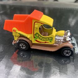 Hot Wheels Vintage Ford Dump Truck 