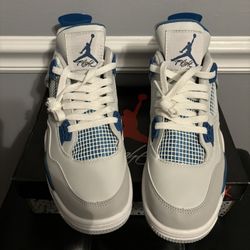 Jordan 4 Military Blue Size 10 Men’s Sneakers