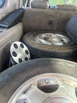16" Stock Chevy GMC 6 lug Wheels