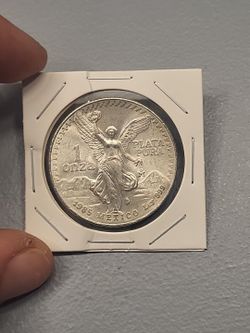 1985 Mexican Libertad 1 oz Silver Coin