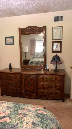Dresser and 2 Nightstands