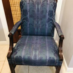 Nook Arm Chair Quartersawn Oak Carved Armchair / Parlor Chair 