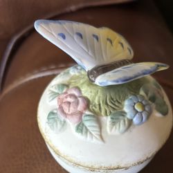 Butterfly Porcelain Trinket Box