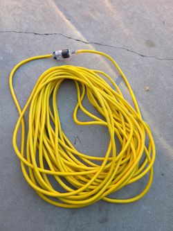 New 100ft extension cord