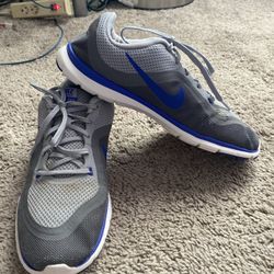 Nike Training Flex TR 6 Size 9 Sneakers 