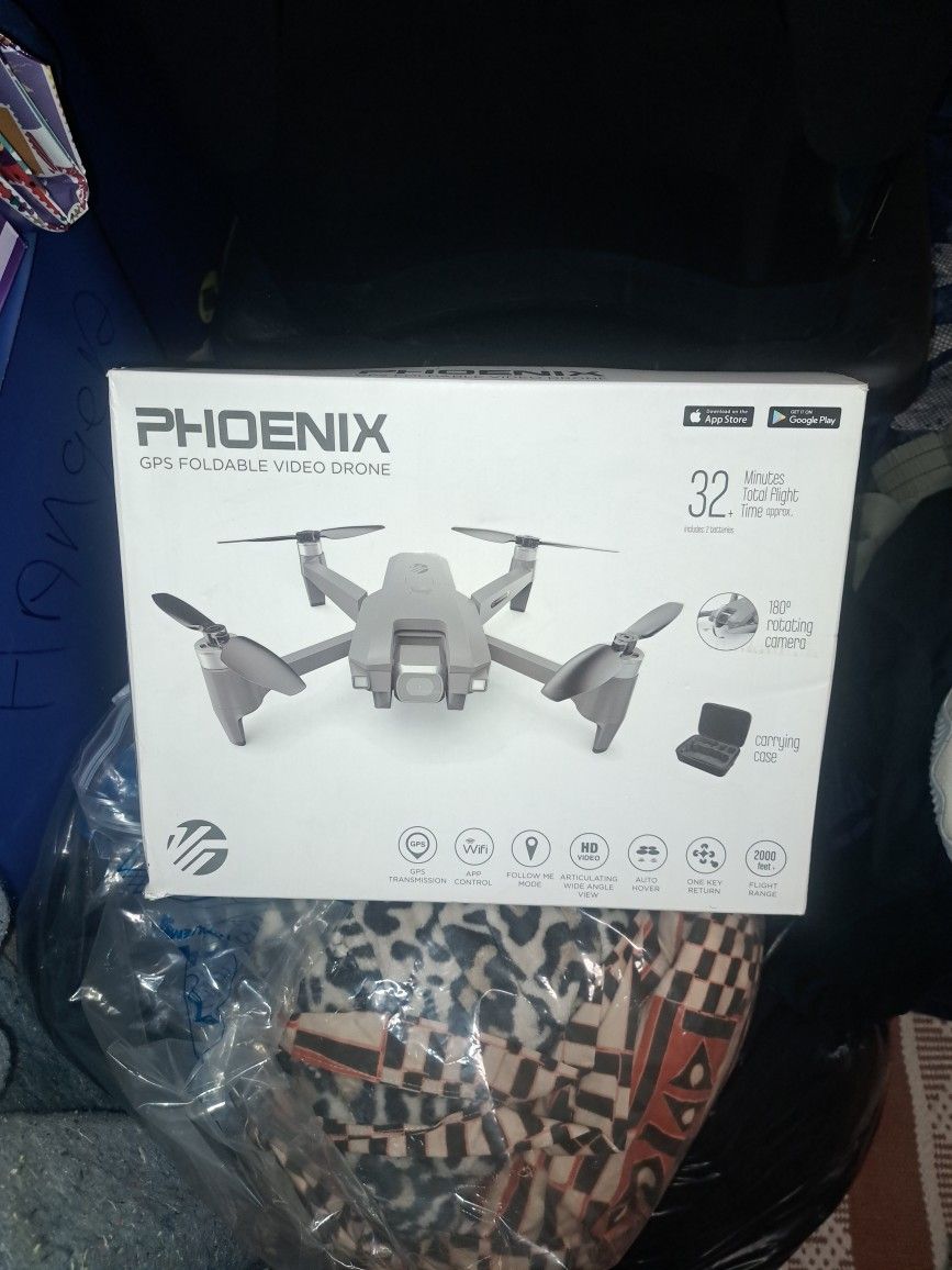 Phoenix g p s foldable video drone