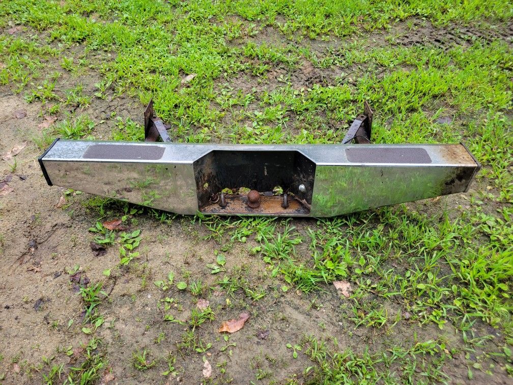 Beafy Rear Truck Bumper Look At Pictures