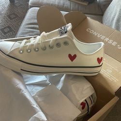 Converse Low Top Sneakers