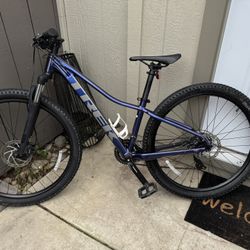 Trek Marlin  5  Size XS Very Good Conditions