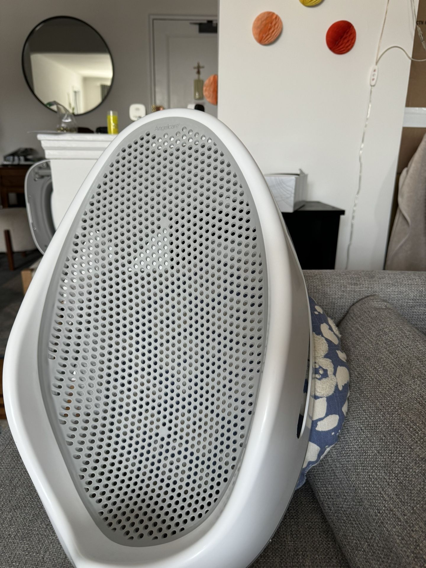 Angelcare Baby Bath Support (Gray) | Ideal for Babies Less Than 6 Months Old