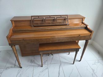 Piano for sale