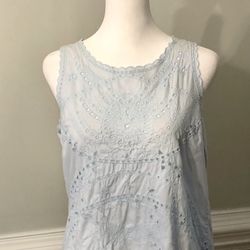 Looks New, Sleeveless Scallop Blouse (light blue) with Embroidery from the Gap (medium)