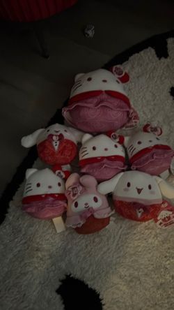 Valentine squimallows