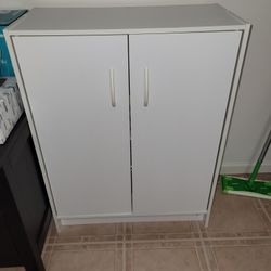 White Cabinet