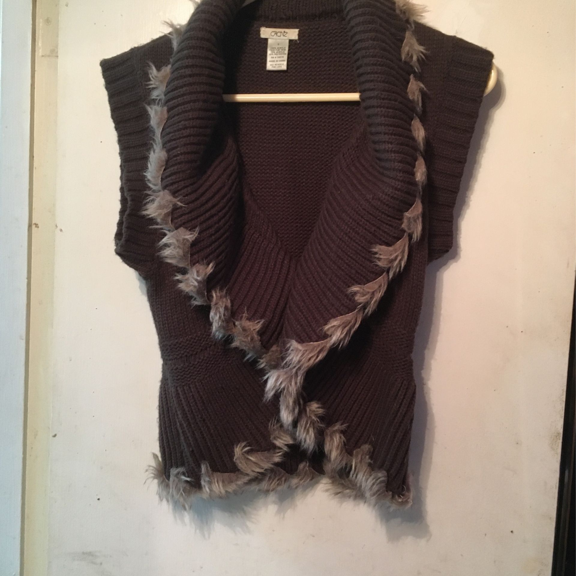 Women’s sweater vest Fur FAUX Small