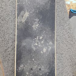 USED SKATEBOARD in excellent shape