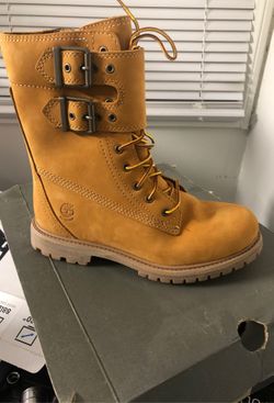 Women’s Timberland boots!!!