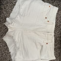 Women Levi Shorts