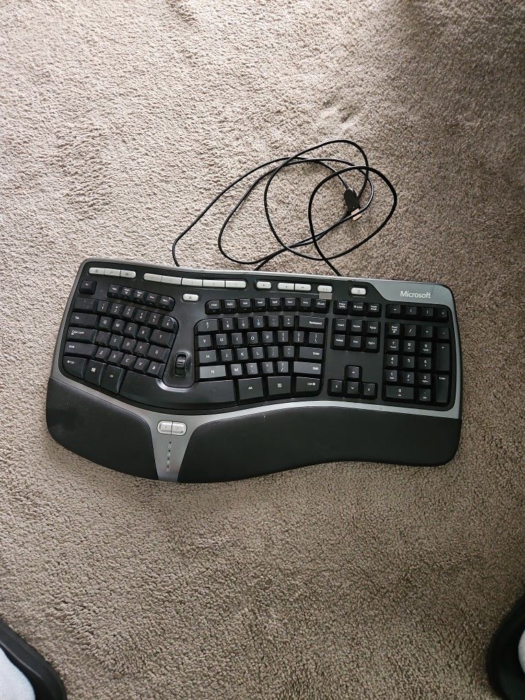 Microsoft Ergonomic Keyboard 4000