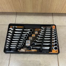 GEARWRENCH 18 PIECE SAE/METRIC RATCHETING WRENCH SET