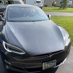 2017 Tesla Model S