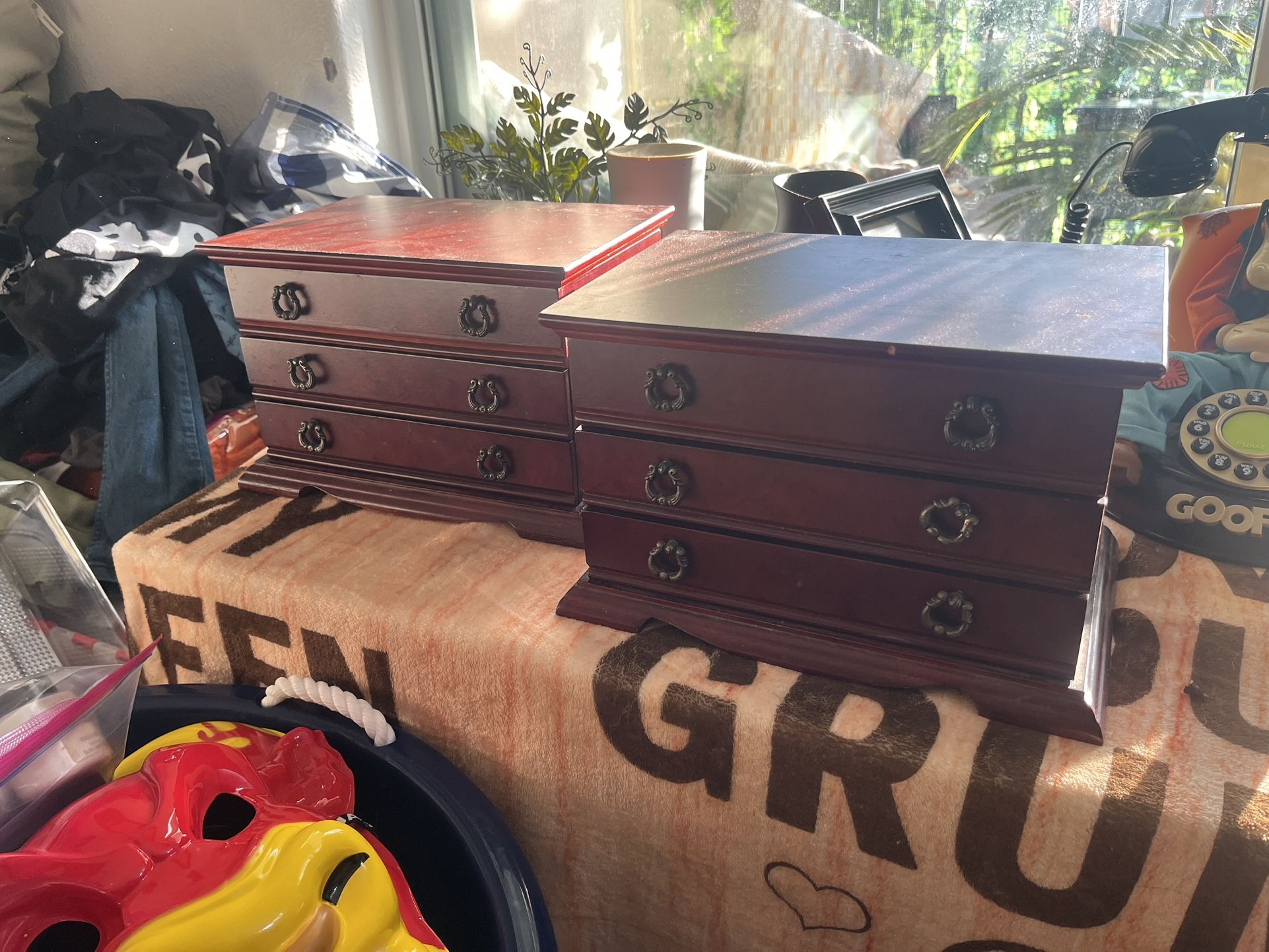 His & Her Vintage Jewelry Boxes