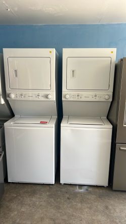 Frigidaire full size electric stackable washer and dryer